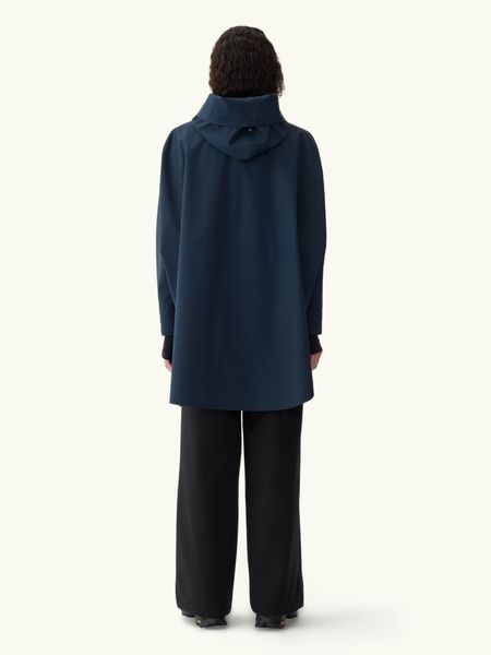 Hovedbilde BLÆST Bergen Poncho Dark Navy