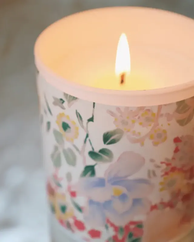 byTIMO Rose & Sandalwood Scented Candle