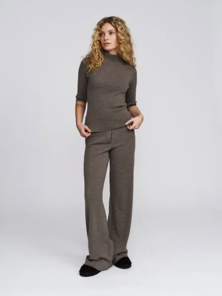 Hovedbilde Ella & Il Melly Merino Tee Dark Brown 