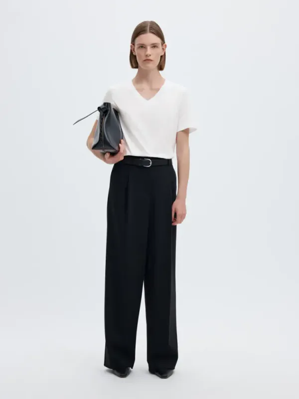 Selected Femme Essential V-neck White