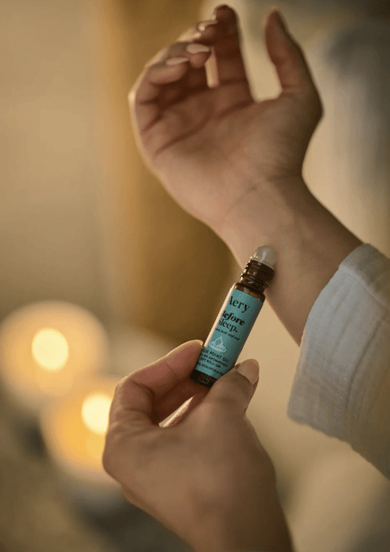 Aery Happy Space Pulse Point Roll On - Rose Geranium and Amber