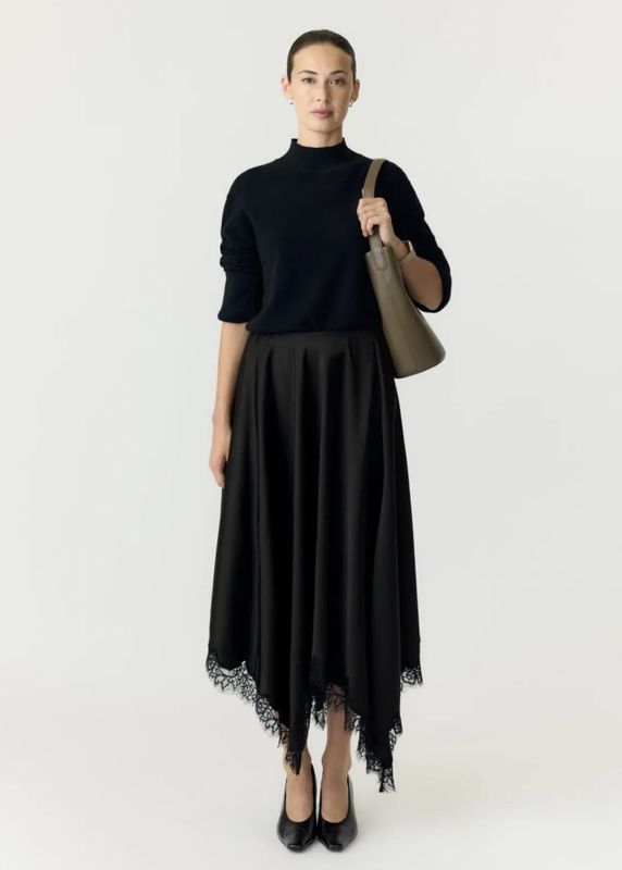 YAS Florian Lace Satin Long Shirt Black 