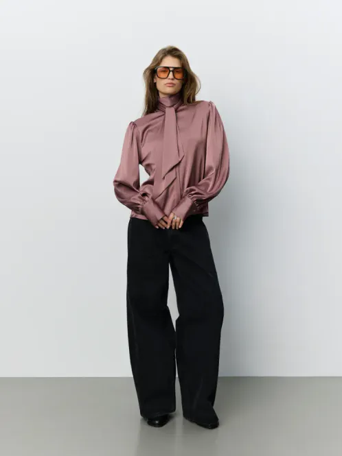 Hovedbilde Sofie Schnoor Satin Shirt Dark Plum