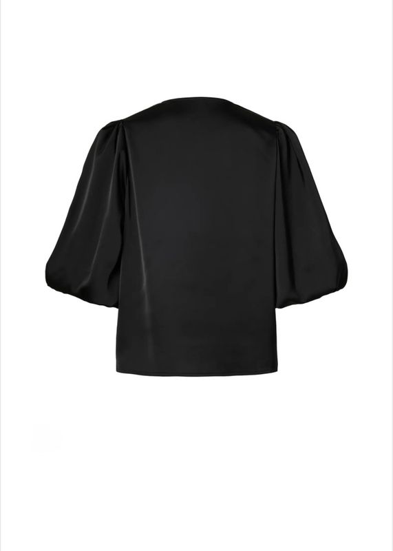 YAS Pella 2/4 V-Neck Topp Black 