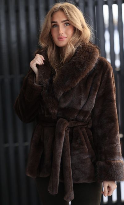 Hovedbilde Nectar Velvet Fur Jacket Cocoa
