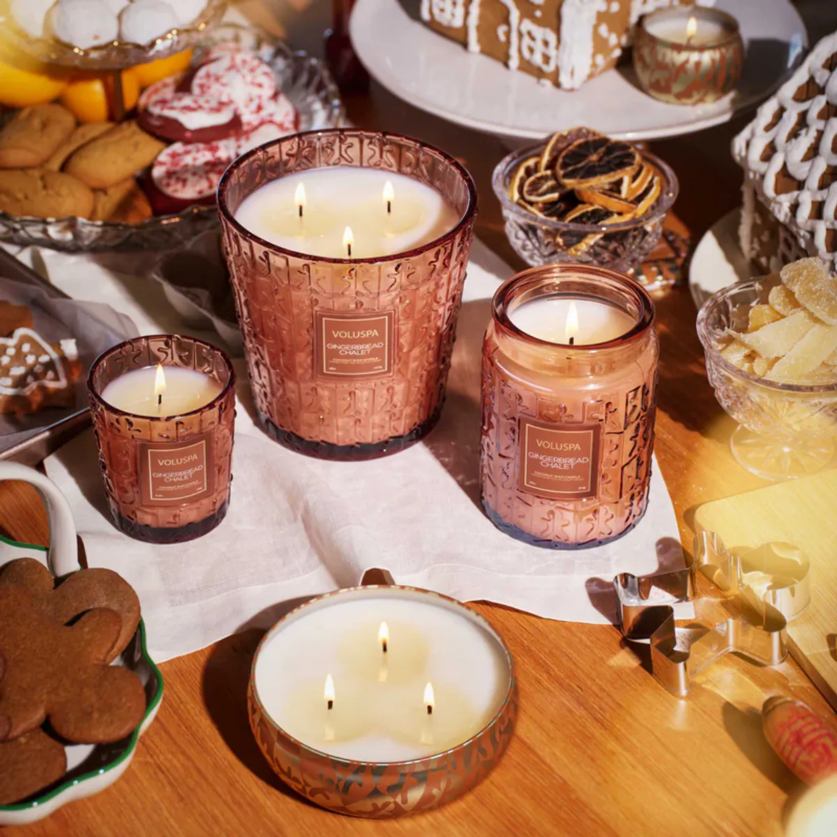 Voluspa Duftlys Gingerbread Chalet Large Jar Candle 100T