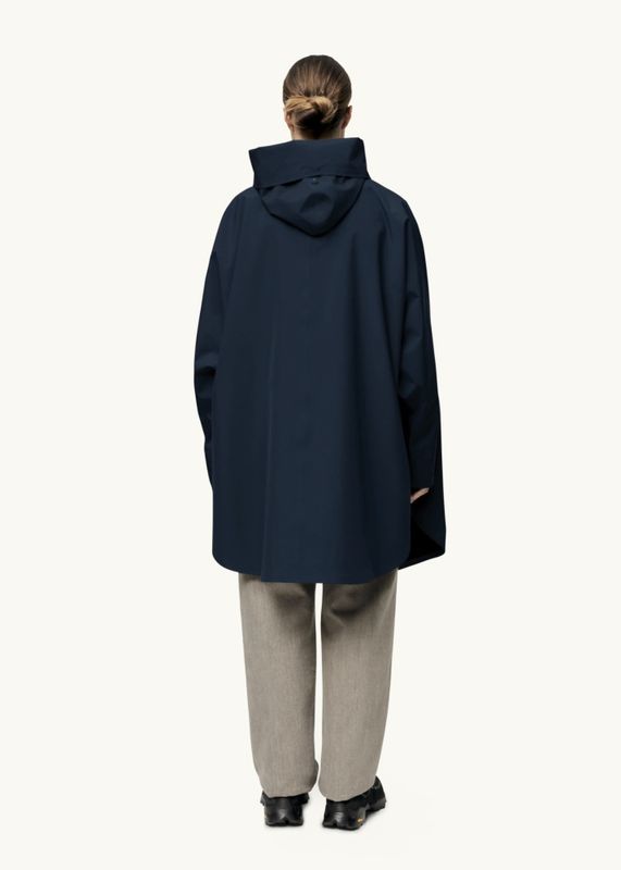 BLÆST Bergen Poncho Deep Sea